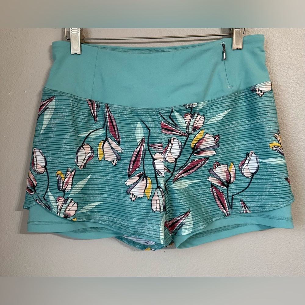 CALIA By Carrie Underwood 2-in-1 Anywhere Petal Hem Athletic Shorts Women Size S